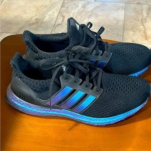 Adidas ultraboost metallic blue men's 8.5/ womans 9.5.worn once no box